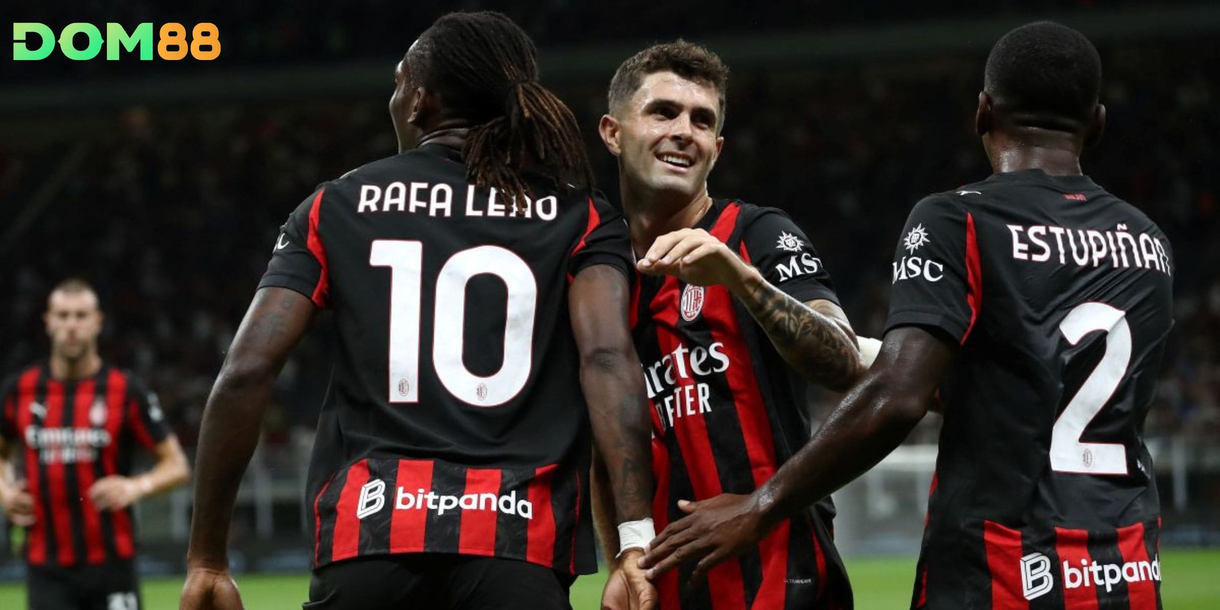 Milan đang dẫn đầu cuộc đua top 2 với 60 điểm sau 29 vòng đấu