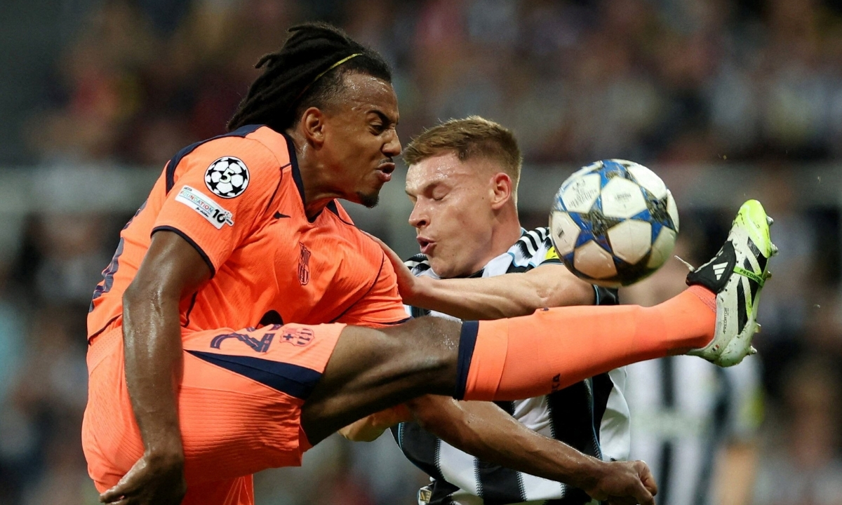 Phân tích phong độ Newcastle vs Barcelona