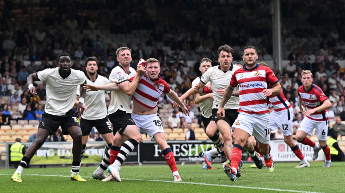 Dự đoán tỷ số Doncaster - Port Vale: 2-1
