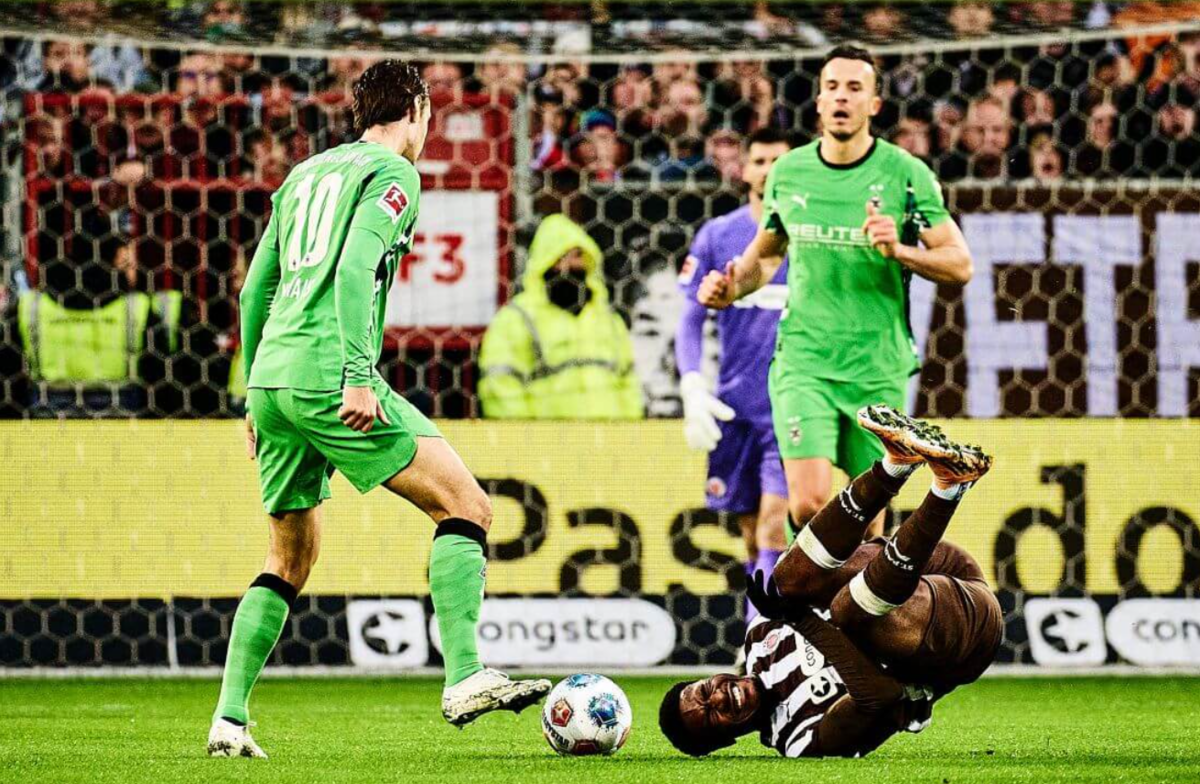 Dự đoán tỷ số Monchengladbach - St. Pauli: 1-2