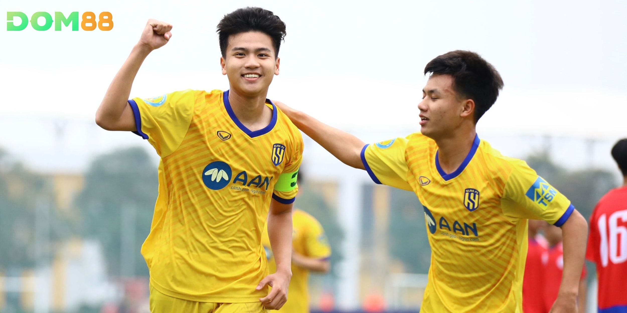 Sông Lam Nghệ An phong độ thiếu ổn định dù có dấu hiệu khởi sắc