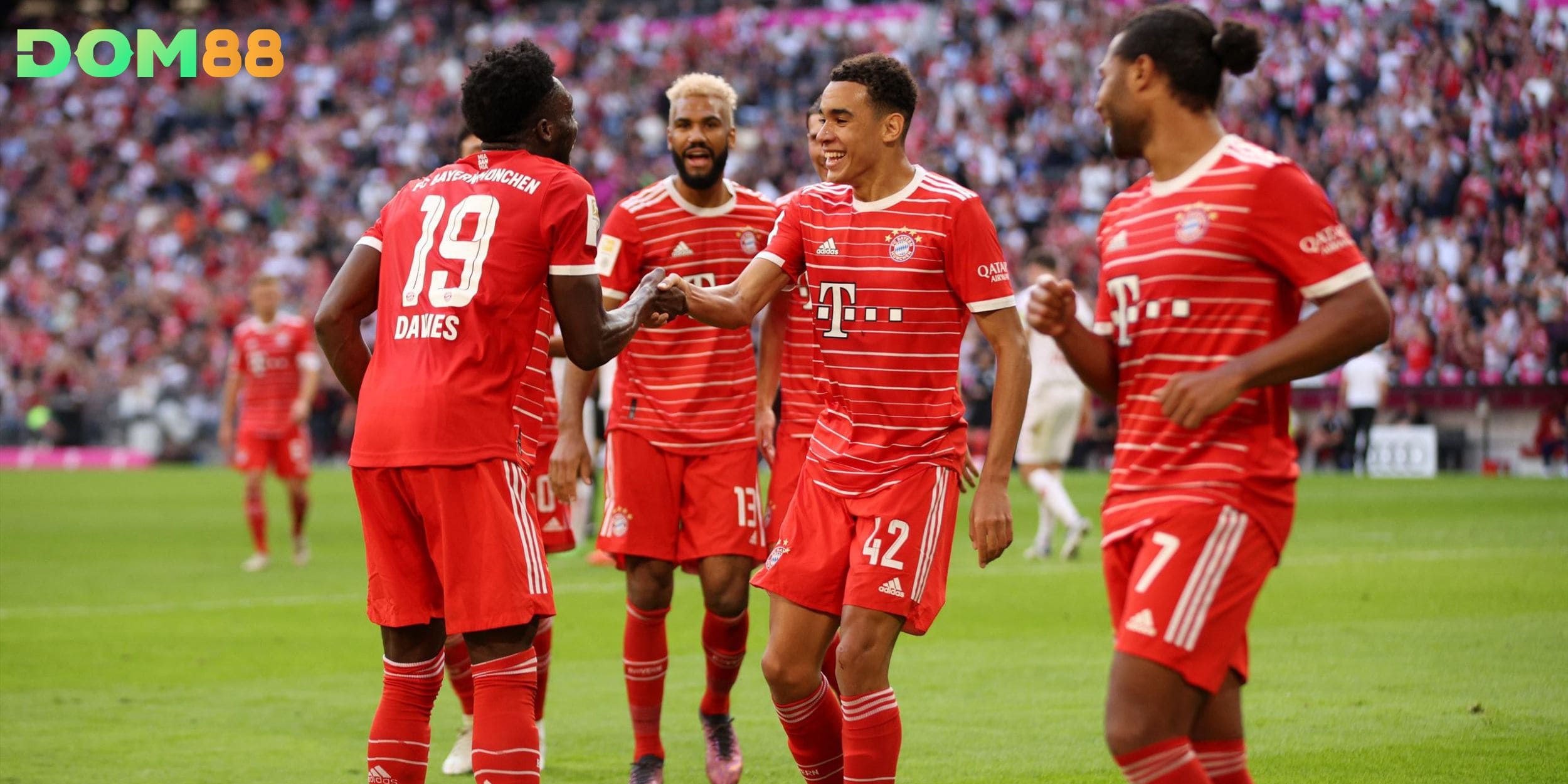Thống kê lượt đi cho thấy Bayern Munich hoàn toàn áp đảo đối thủ