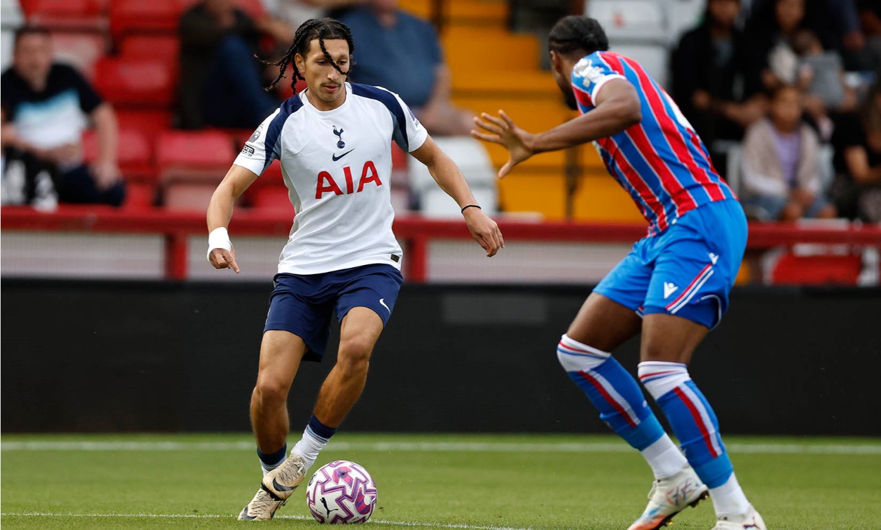 Trước giờ bóng lăn