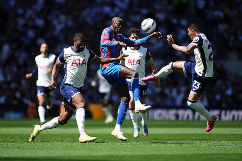Trước trận đấu Tottenham vs Crystal Palace