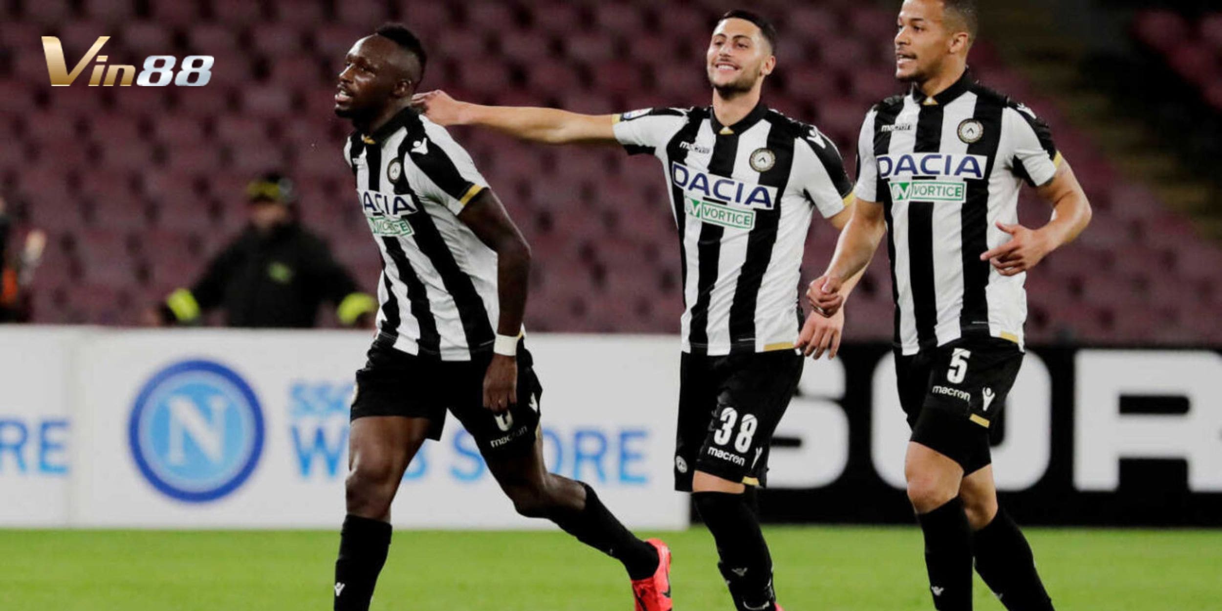 Udinese thể hiện phong độ thất thường trước thềm vòng 29 Serie A