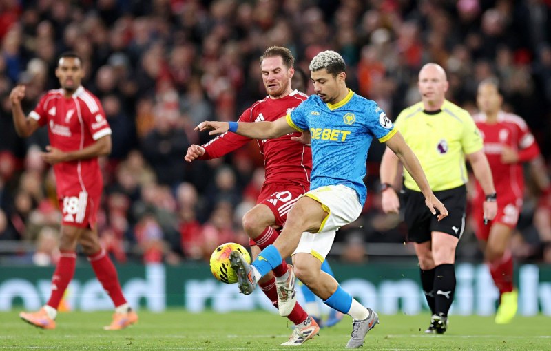 Wolves quyết chiến sinh tử với Liverpool