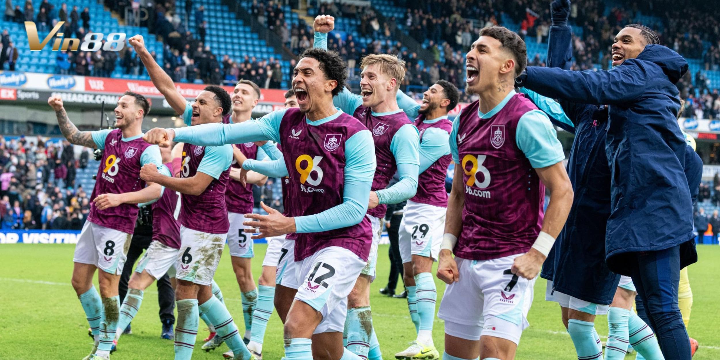 Burnley đối mặt với thử thách lớn trong cuộc chiến trụ hạng mùa này