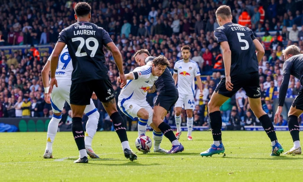 Phân tích phong độ Leeds vs Burnley