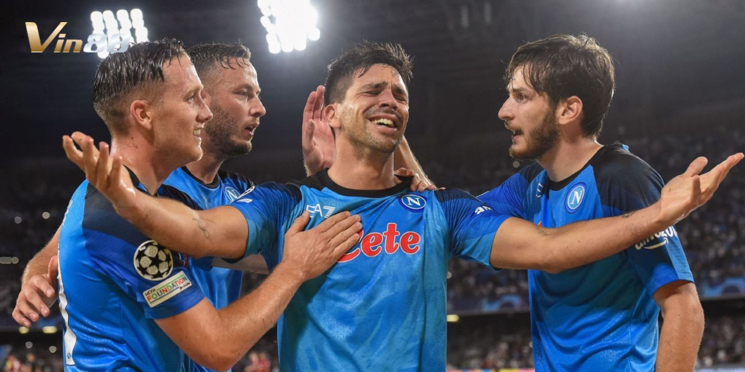Napoli duy trì phong độ ổn định, bám sát nhóm dẫn đầu Serie A