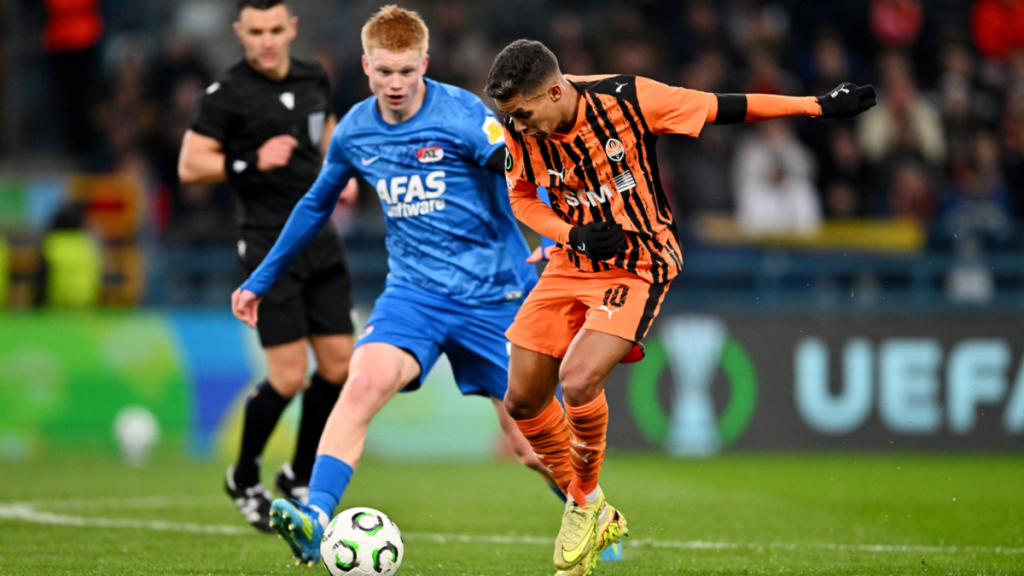 Dự đoán tỷ số AZ Alkmaar - Shakhtar Donetsk: 1-2