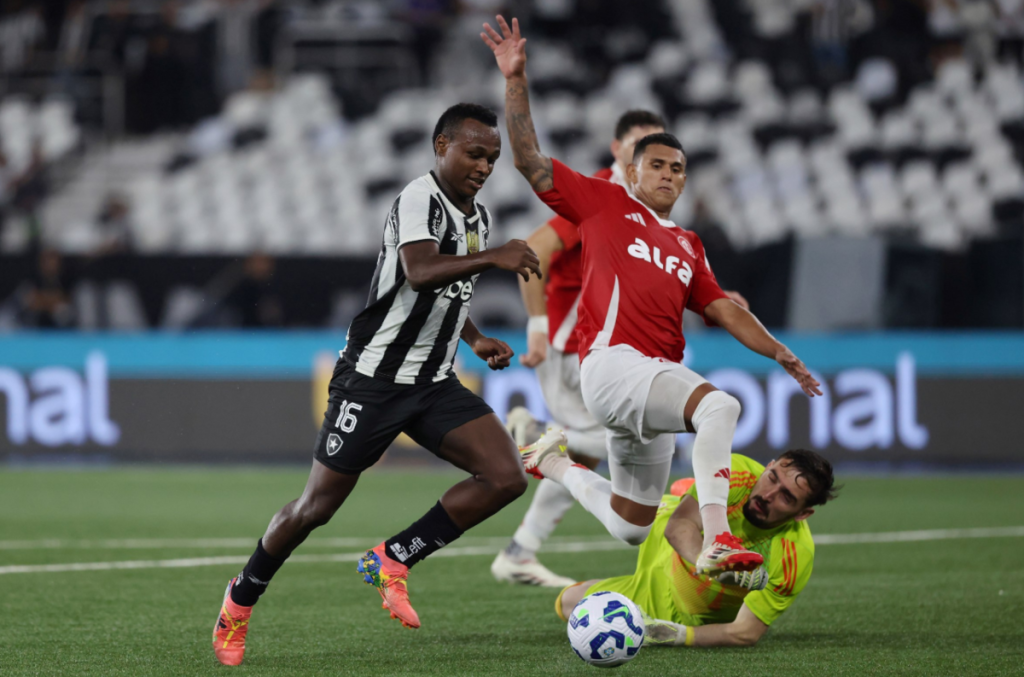 Dự đoán tỷ số Botafogo - Independiente: 4-1