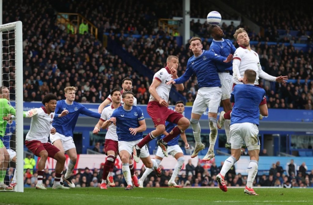 Dự đoán tỷ số West Ham - Everton: 2-1