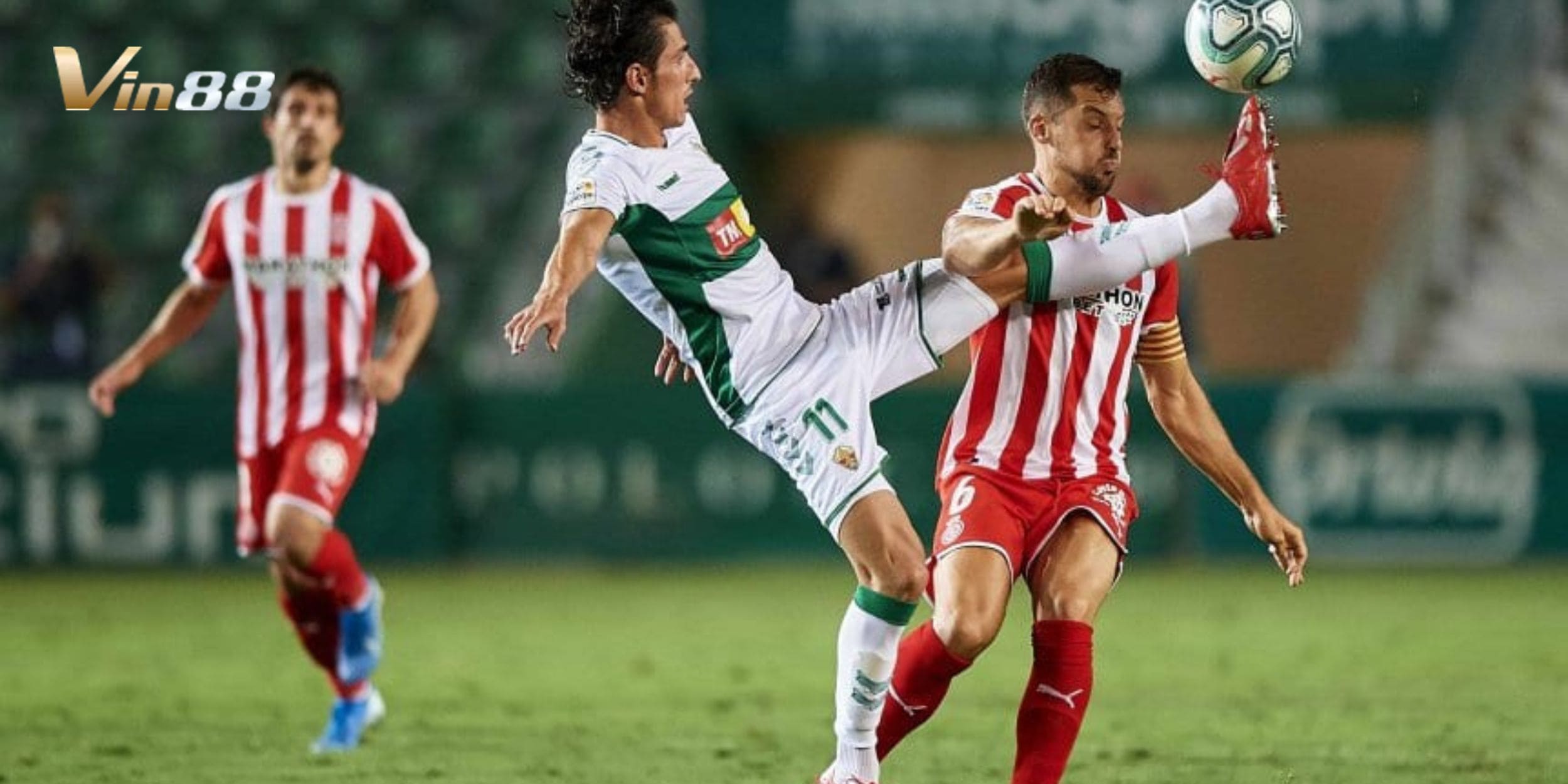 Girona vs Elche được giới chuyên môn đánh giá cân bằng trước giờ bóng lăn