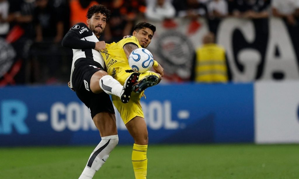 Phân tích phong độ Penarol vs Corinthians