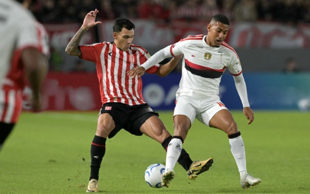 Dự đoán tỷ số Flamengo RJ - Estudiantes L.P: 1-0