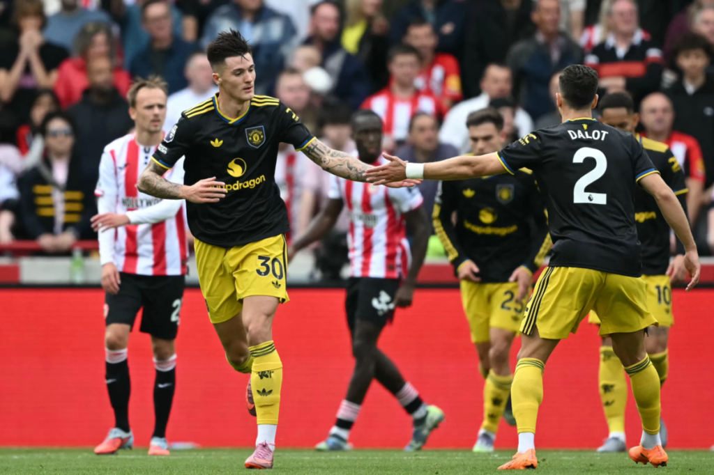 Dự đoán tỷ số Sunderland - Manchester United: 1-2