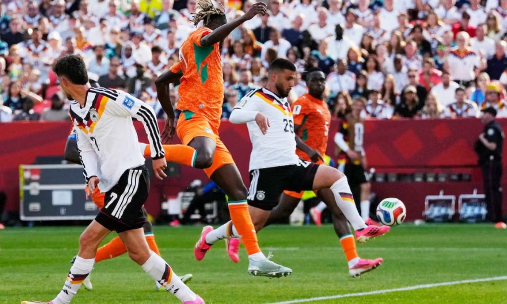 Phân tích phong độ Đức vs Paraguay