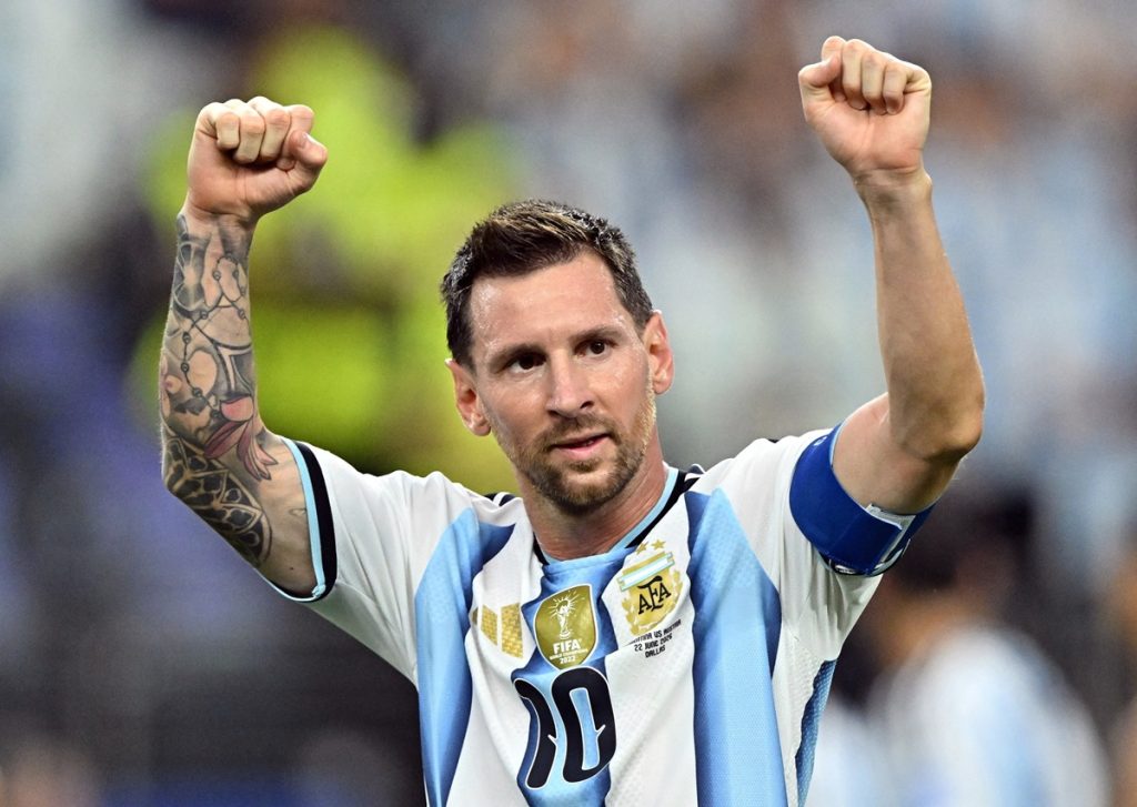Messi đang thăng hoa với 5 bàn thắng sau 2 trận đầu tiên