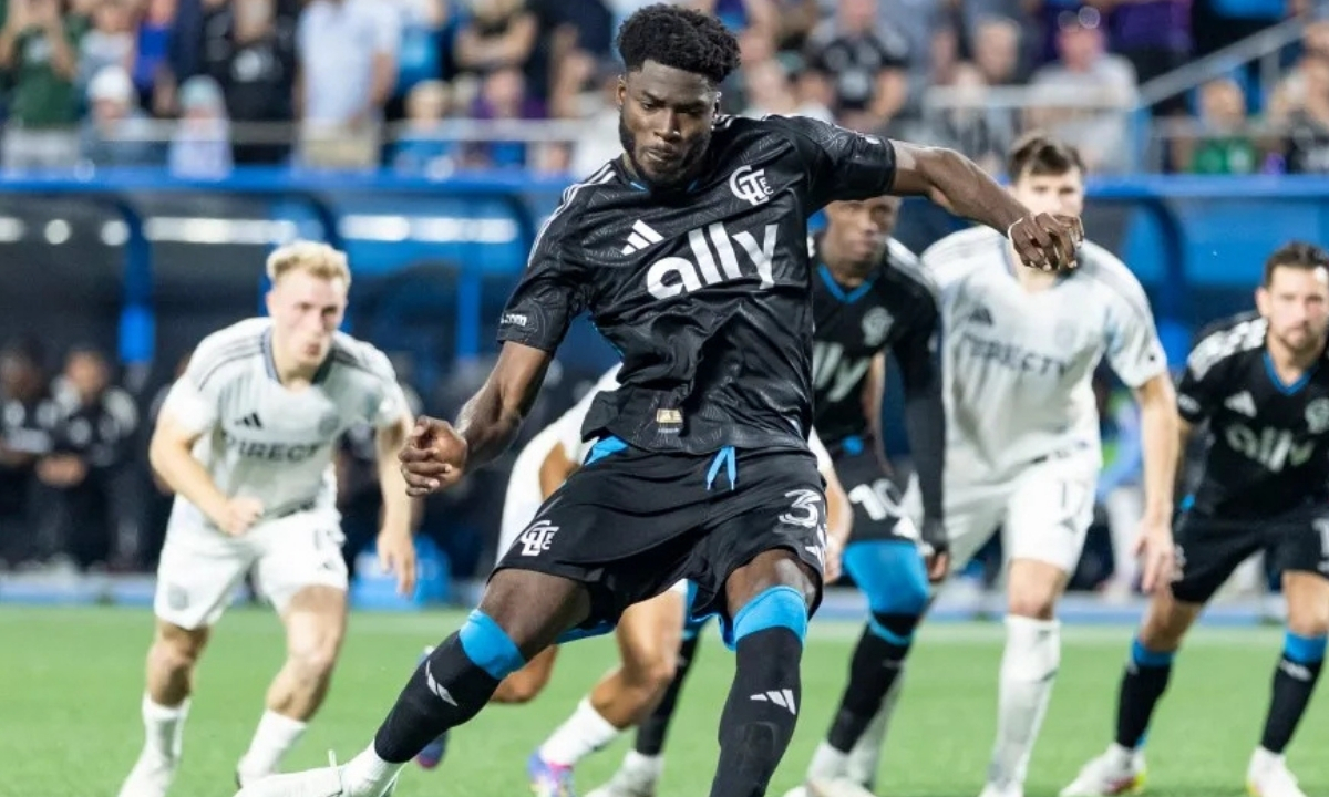 Phân tích phong độ Chicago Fire vs Charlotte