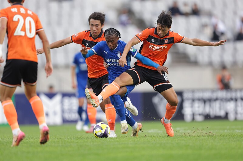 Hwaseong vs Asan - Đại chiến top 6