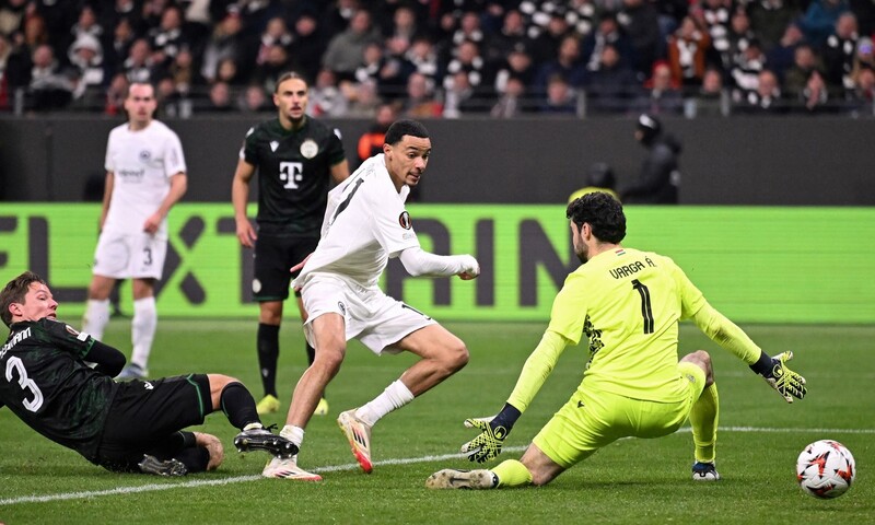 Twente vs Ferencvaros - Lợi thế sân nhà