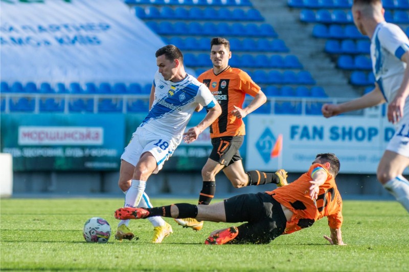 Trước trận đấu Dynamo Kiev vs Universitatea Cluj