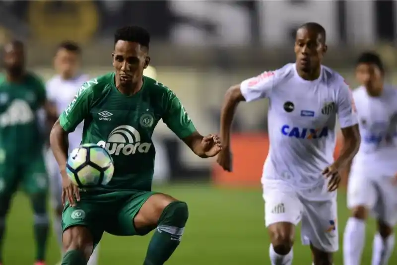 Thành tích thi đấu gần đây của Santos vs Chapecoense