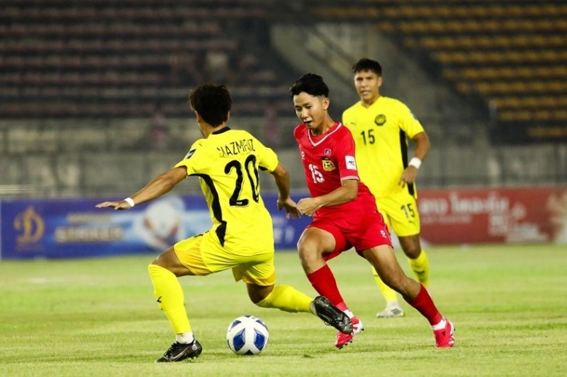 Trước giờ bóng lăn