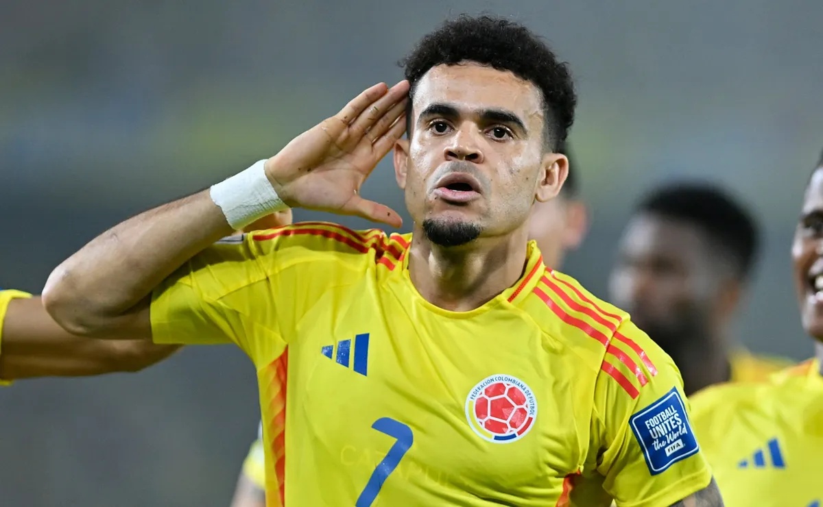 Colombia đang bay cao với sự thăng hoa của Luiz Diaz trên hàng công