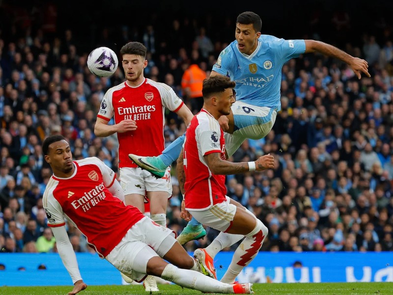 Trước trận đấu Arsenal vs Man City