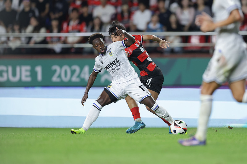 Incheon vs Gimcheon Sangmu - Tận dụng ưu thế sân nhà
