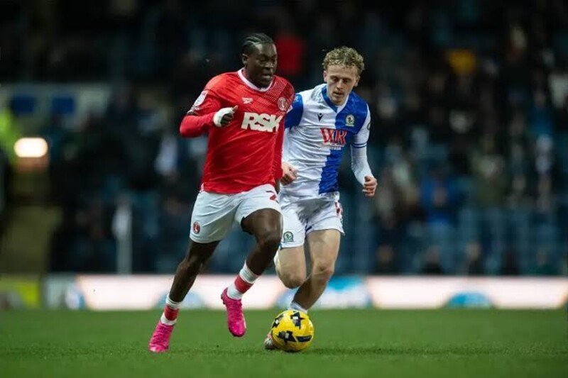 Lincoln vs Blackburn - Tân binh tạo bất ngờ
