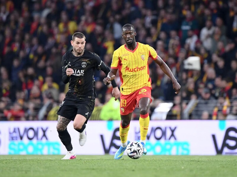 RC Lens vs PSG - Danh hiệu tiếp theo của Luis Enrique
