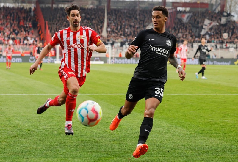 Union Berlin vs Frankfurt - 3 điểm ở lại thủ đô