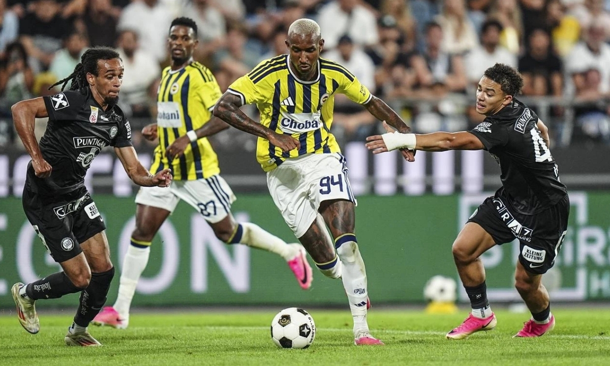 Phân tích phong độ Fenerbahce vs Lyon