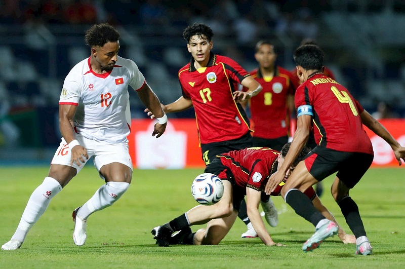 Trước giờ bóng lăn