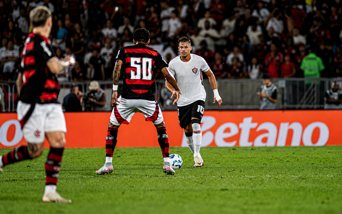 Dự đoán tỷ số Flamengo RJ - Vitoria: 3-1