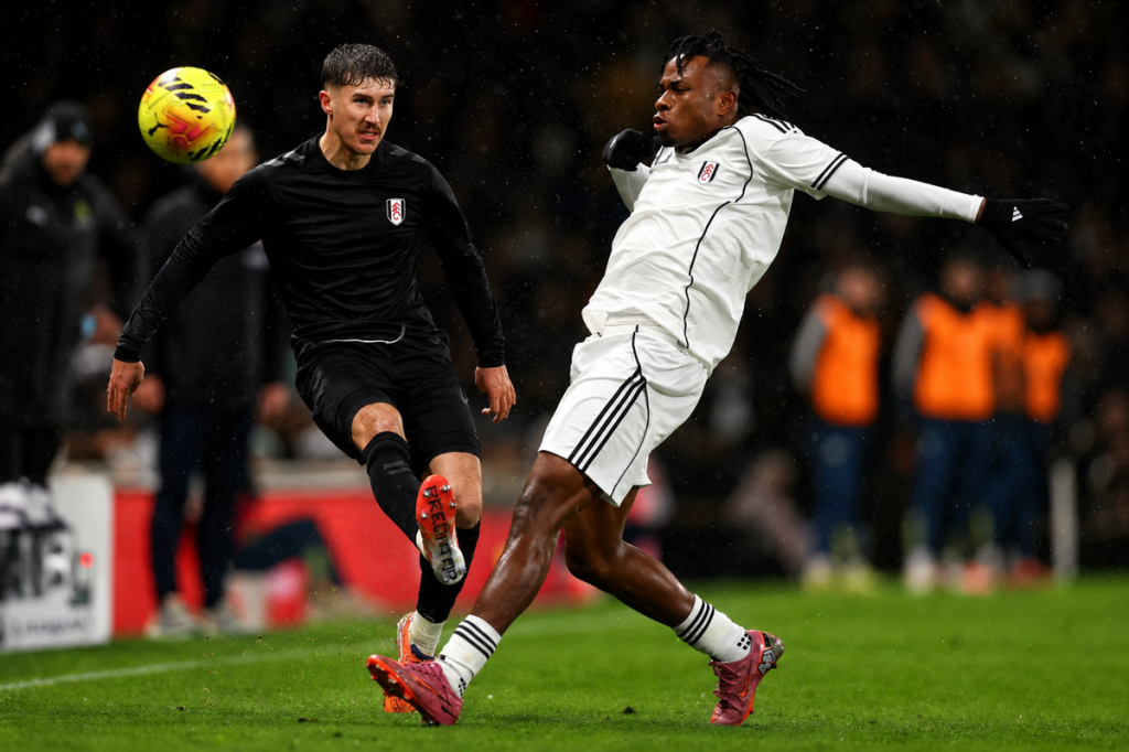 Dự đoán tỷ số Sunderland - Fulham: 1-2