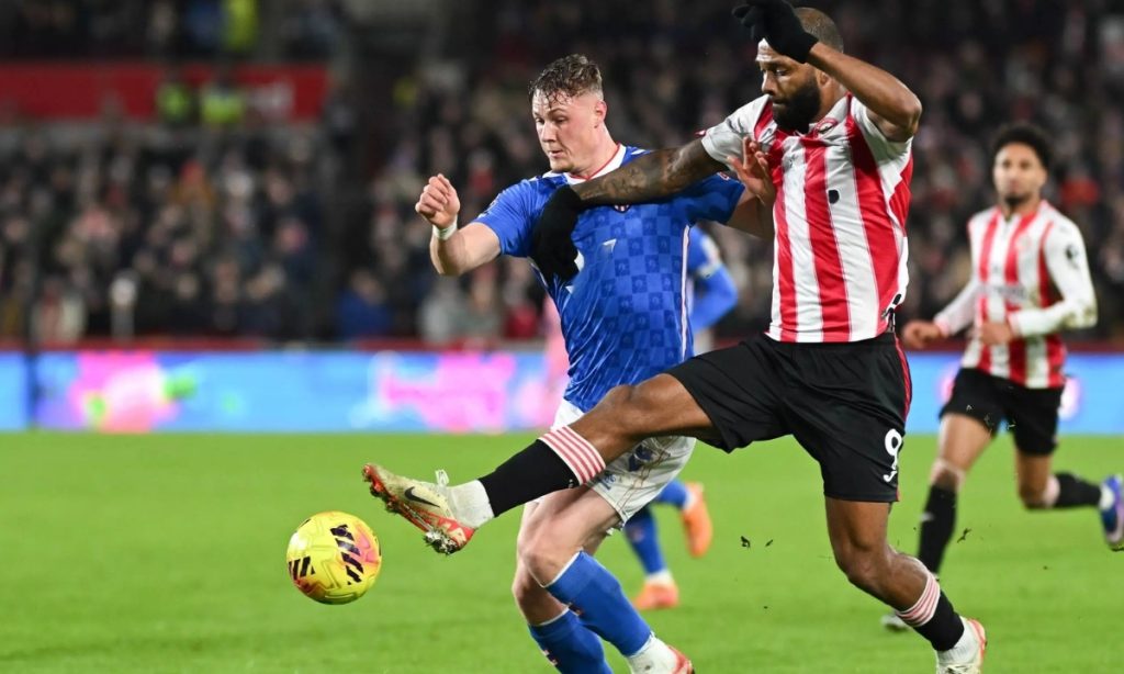 Phân tích phong độ Brentford vs Sunderland