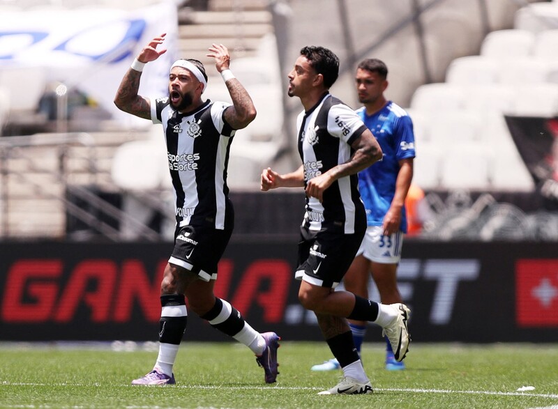 Corinthians vs Chapecoense - Thắng lợi dễ dàng