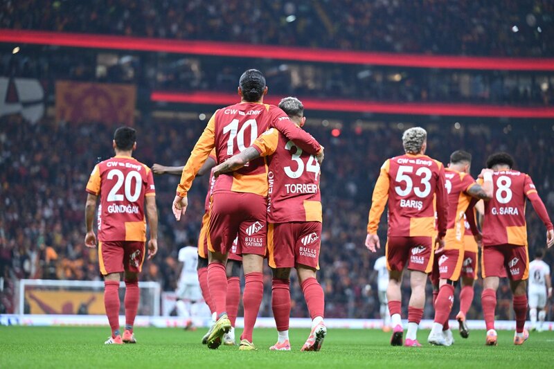 Sporting CP vs Galatasaray - Đôi công mãn nhãn