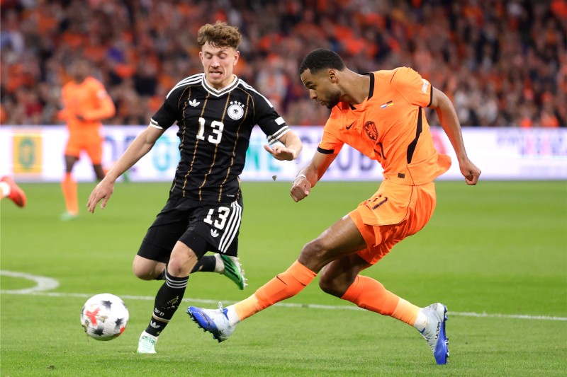 Trước trận đấu Hà Lan vs Serbia
