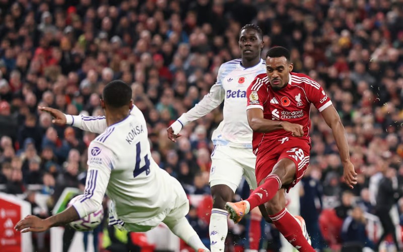 Trước trận đấu LASK Linz vs Liverpool